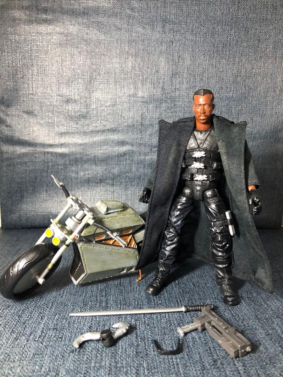Blade II 12インチ アクションフィギュア ブレイド トイビズ Blade II
