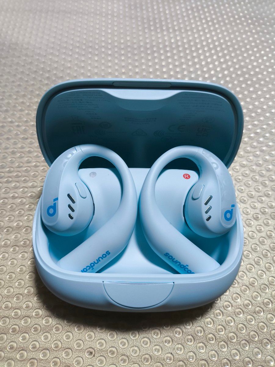 Anker Soundcore AeroFit Pro ライトブルー Amazon.com: Soundcore by