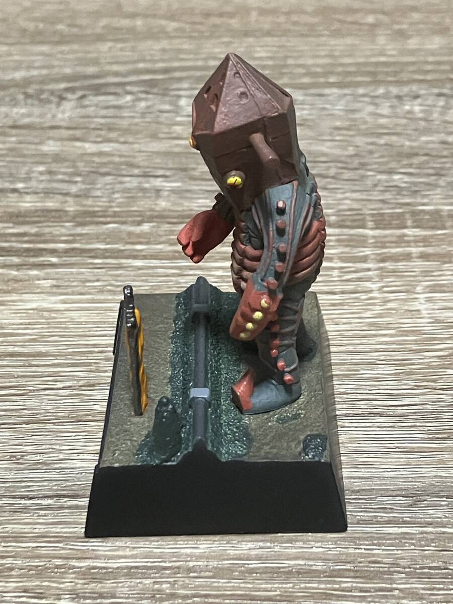 Yahoo!オークション - ウルトラ超獣名鑑 セブンの命 エースの命 ファイ