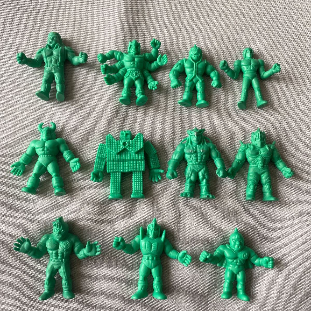 Yahoo!オークション - キンケシ 復刻版 キン肉マン 緑 キン肉マン29周