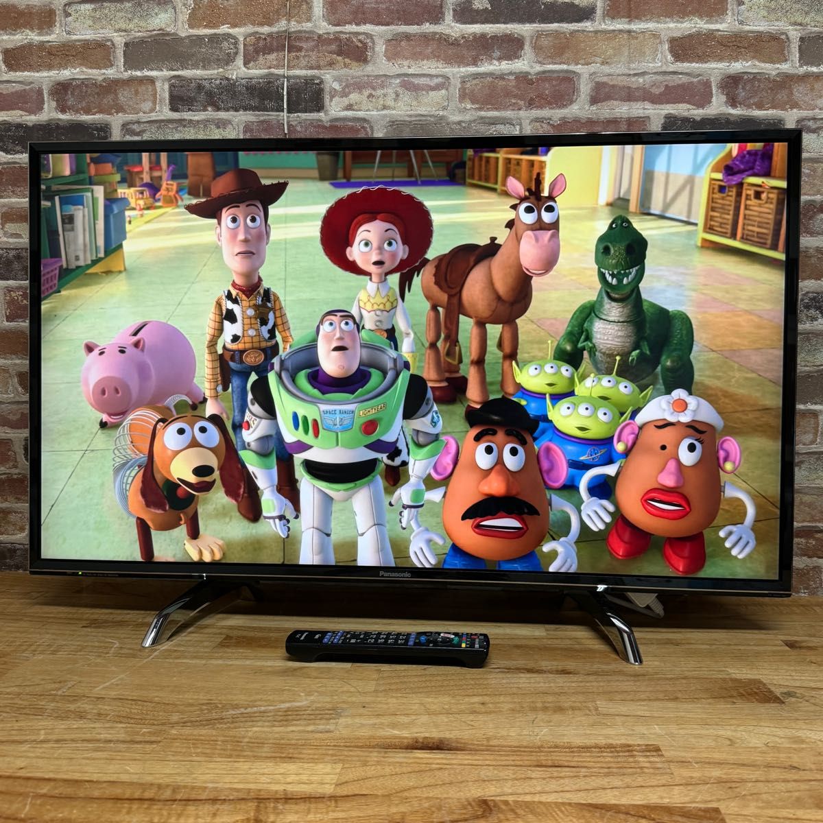 パナソニック 43インチ 4K 液晶テレビ スマートビエラ TH-43DX750 外