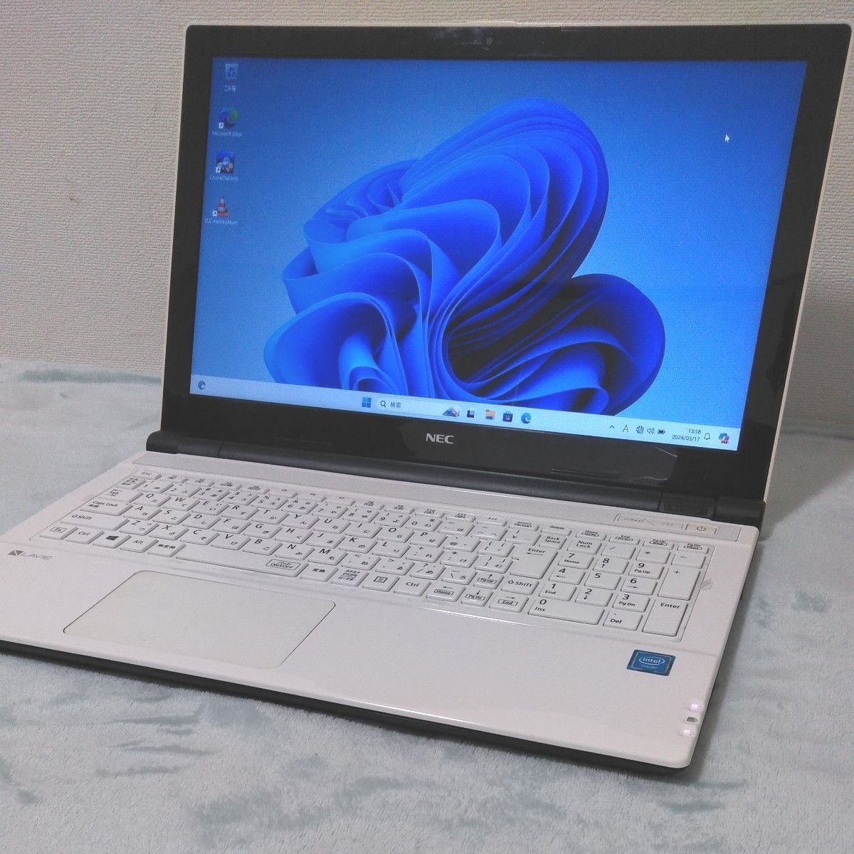 NECノートパソコン Lavie NS150FAW Windows11 新品SSD120GB Office最新