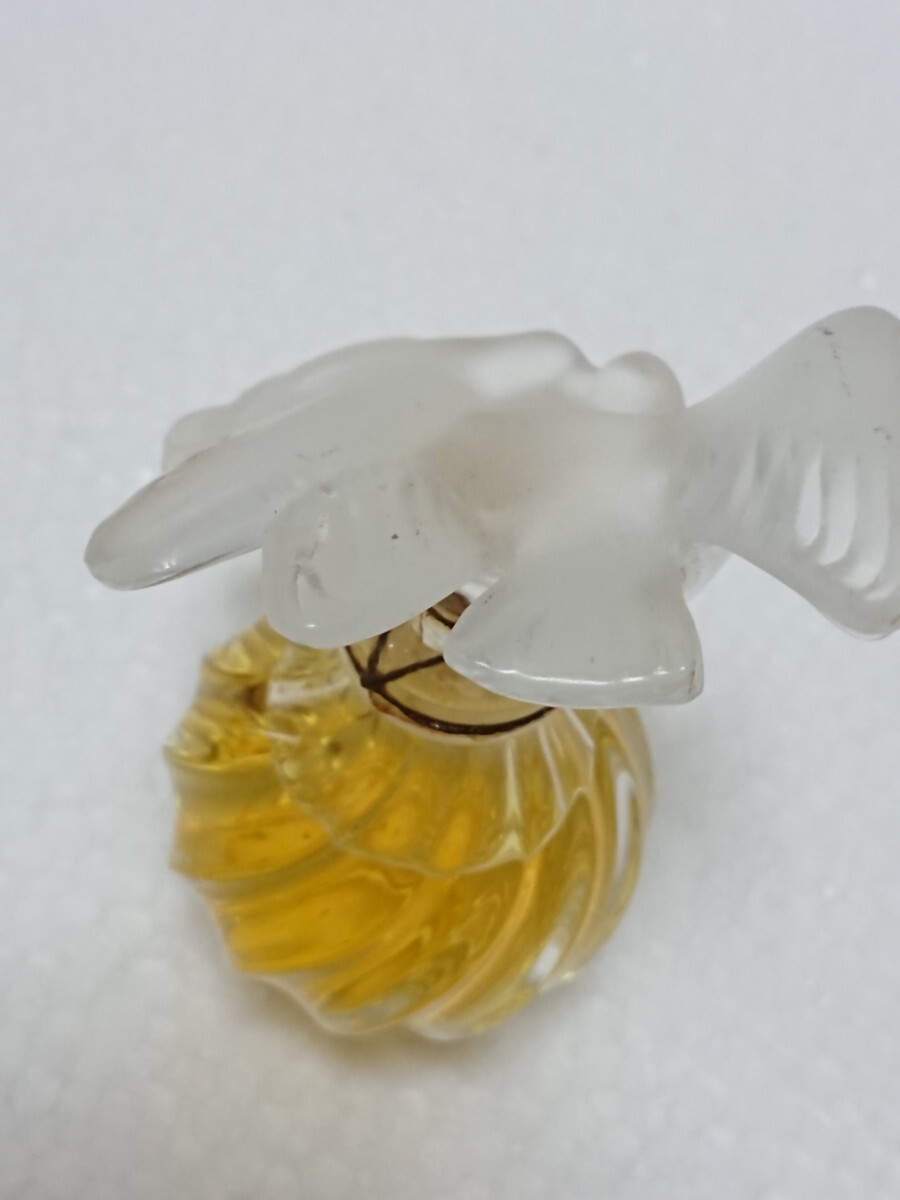 未使用 ニナリッチ レールデュタン パルファム 29ml ラリック ボトル 2