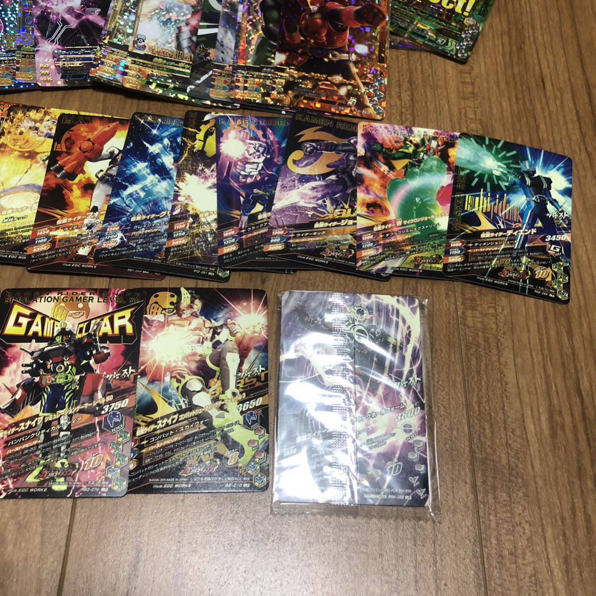 ガンバライジング 大量まとめ売り 600枚以上 SR 120枚 CP 56枚 LR 26枚