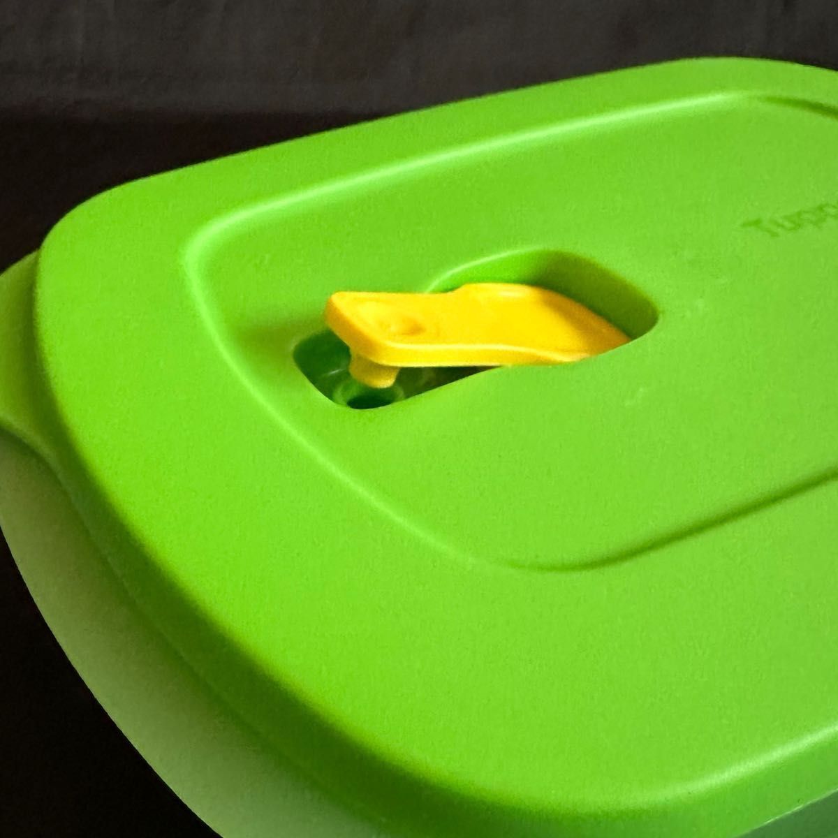 電子レンジOK タッパーウェア クリスタルウェーブネクスト角型 1 000