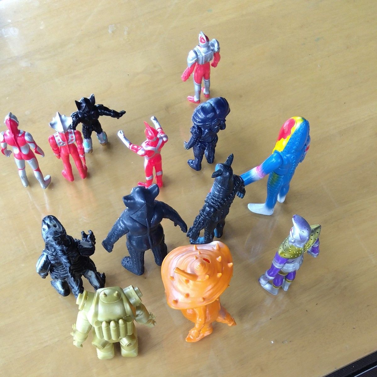 ウルトラマン 怪獣等フィギュア 13体 まとめ売り オマケでパチモン怪獣