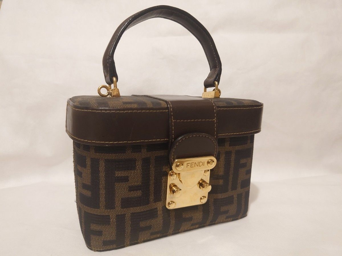 美品 FENDI フェンディ ズッカ バニティ ハンドバッグ ショルダー
