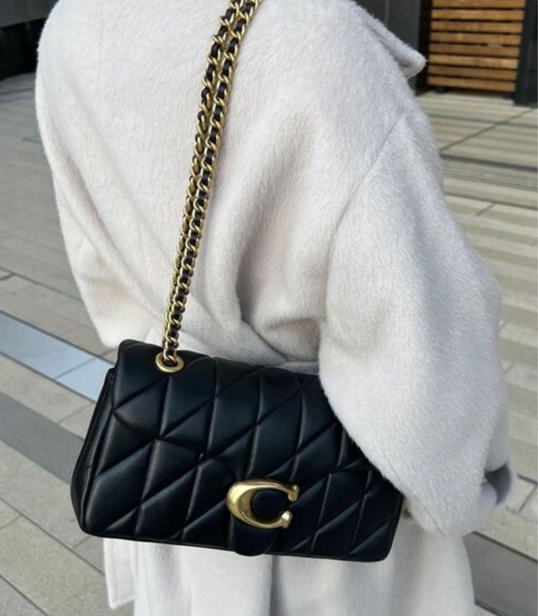 新品coach タビー ショルダー バッグ 26・キルティング ゴールド CP150