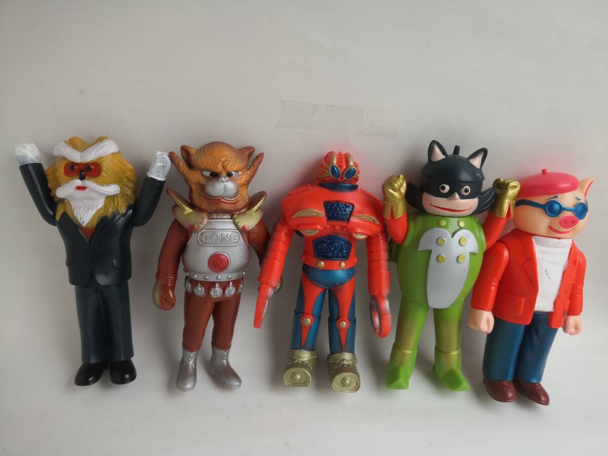 Yahoo!オークション - ブルマァク 冒険ロックバット ソフビ 5体セット