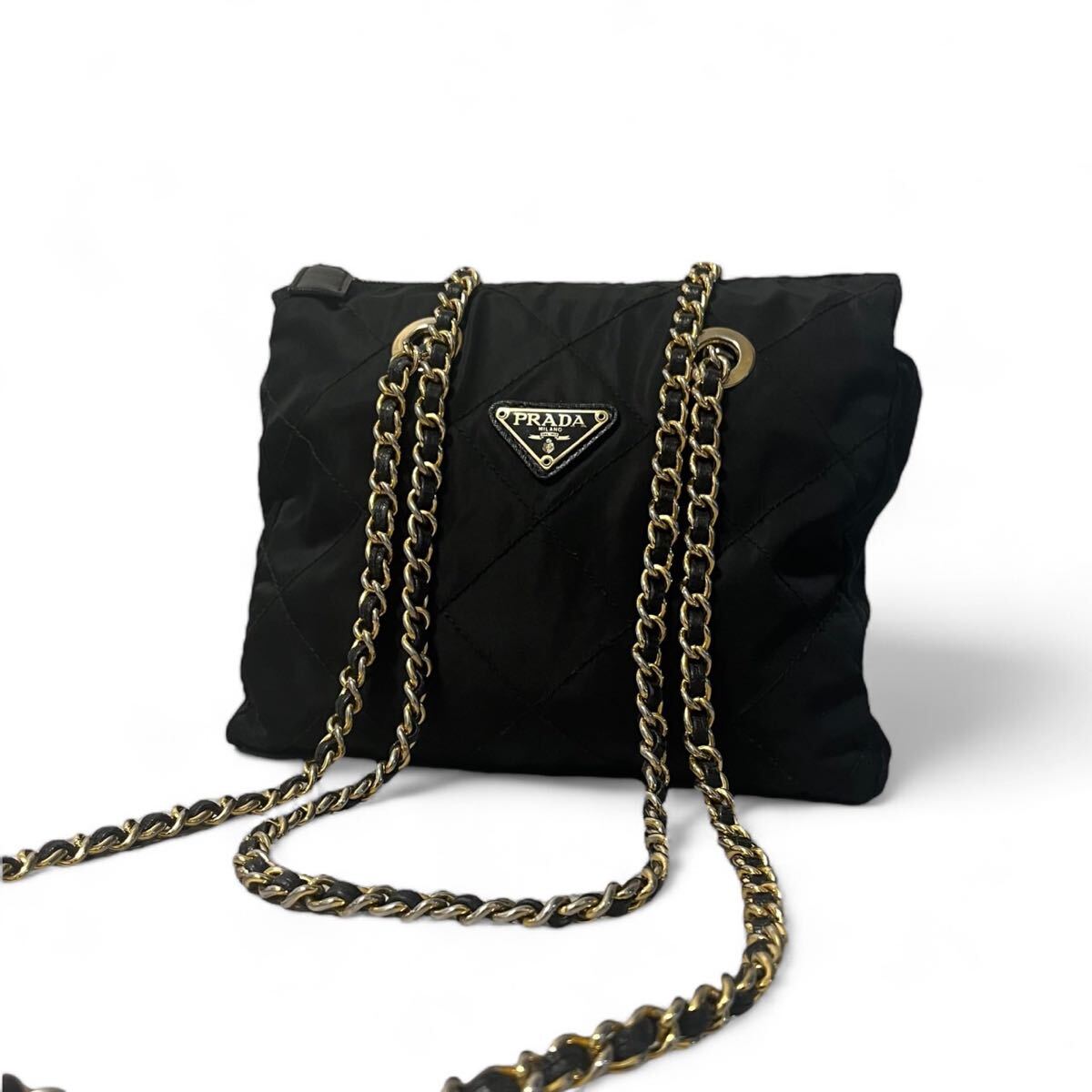 Yahoo!オークション - 極美品 PRADA プラダ チェーン キルティング シ