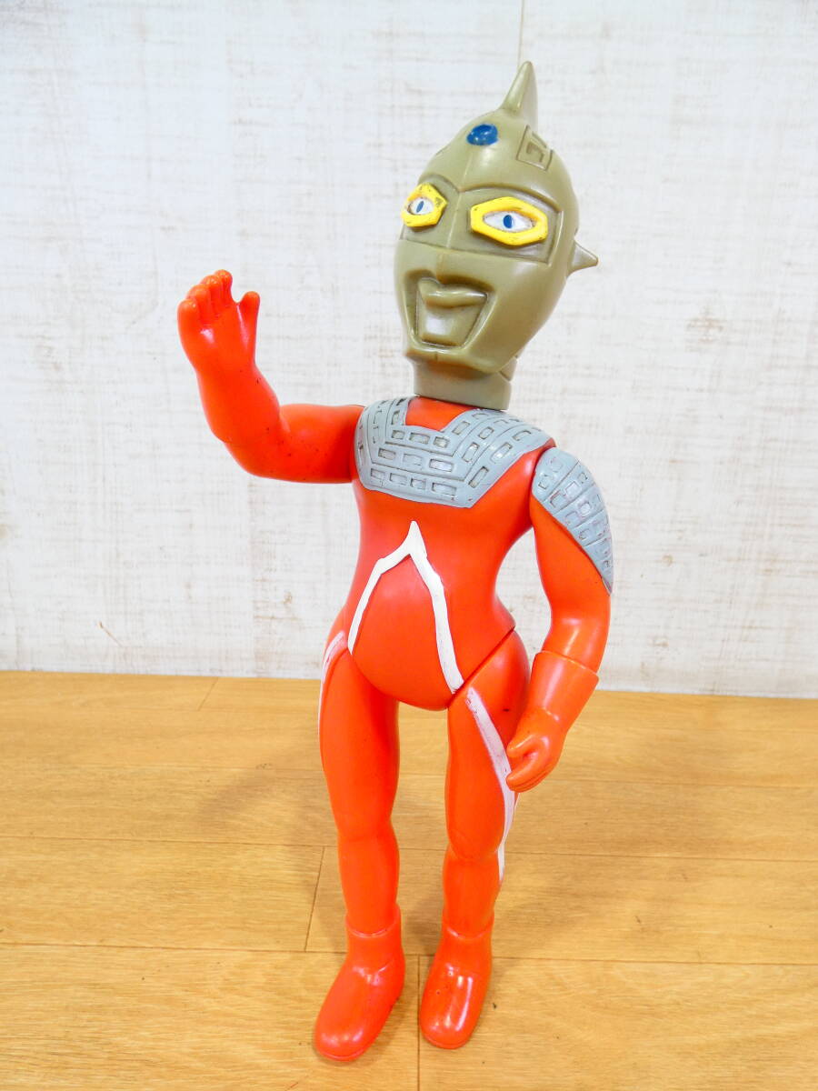 Yahoo!オークション - 訳あり ブルマァク ウルトラセブン ソフビ人形