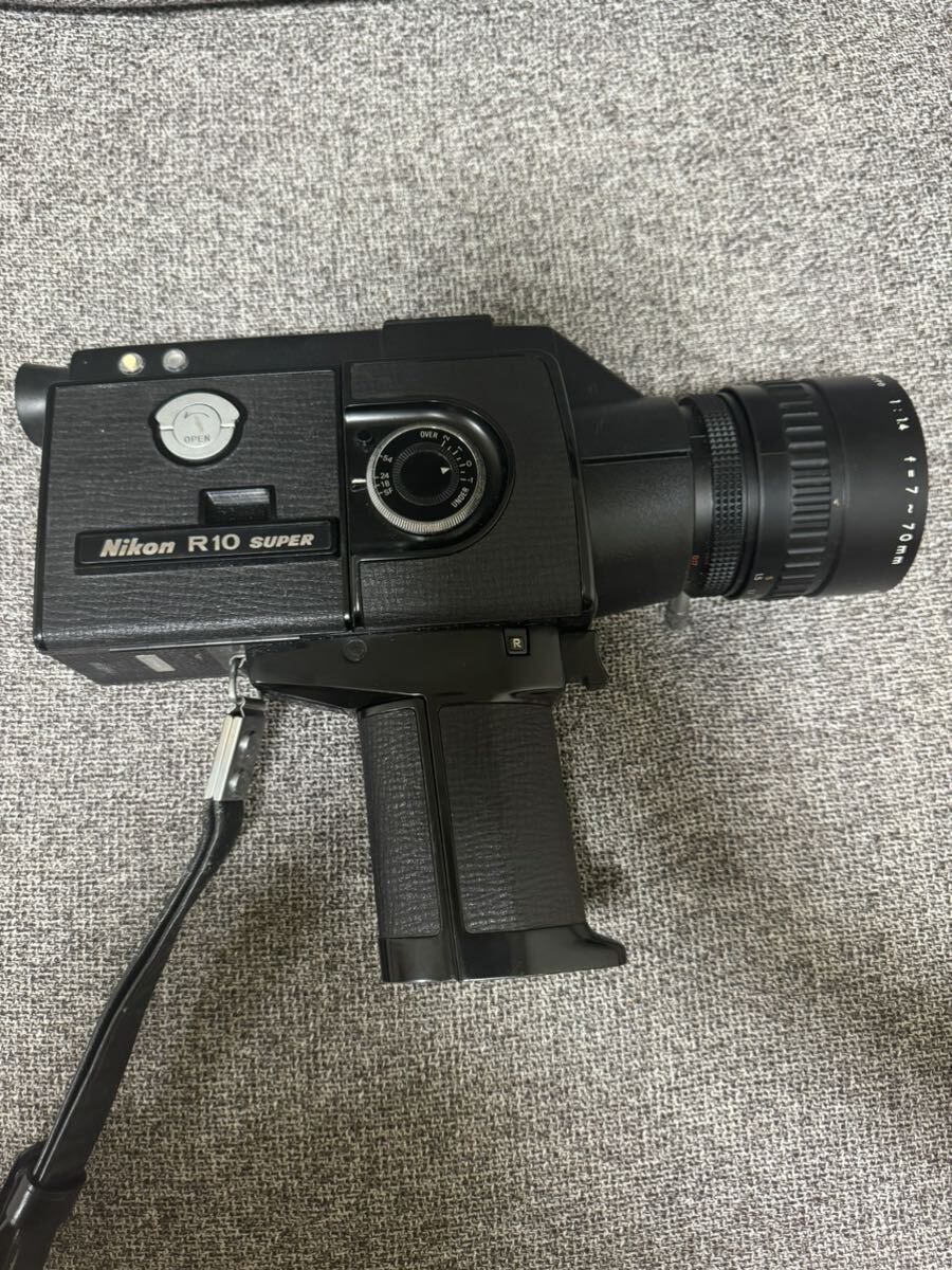 R10 SUPER Nikon R10 superニコン ZOOM 8mmフィルムカメラ γN731-2J6