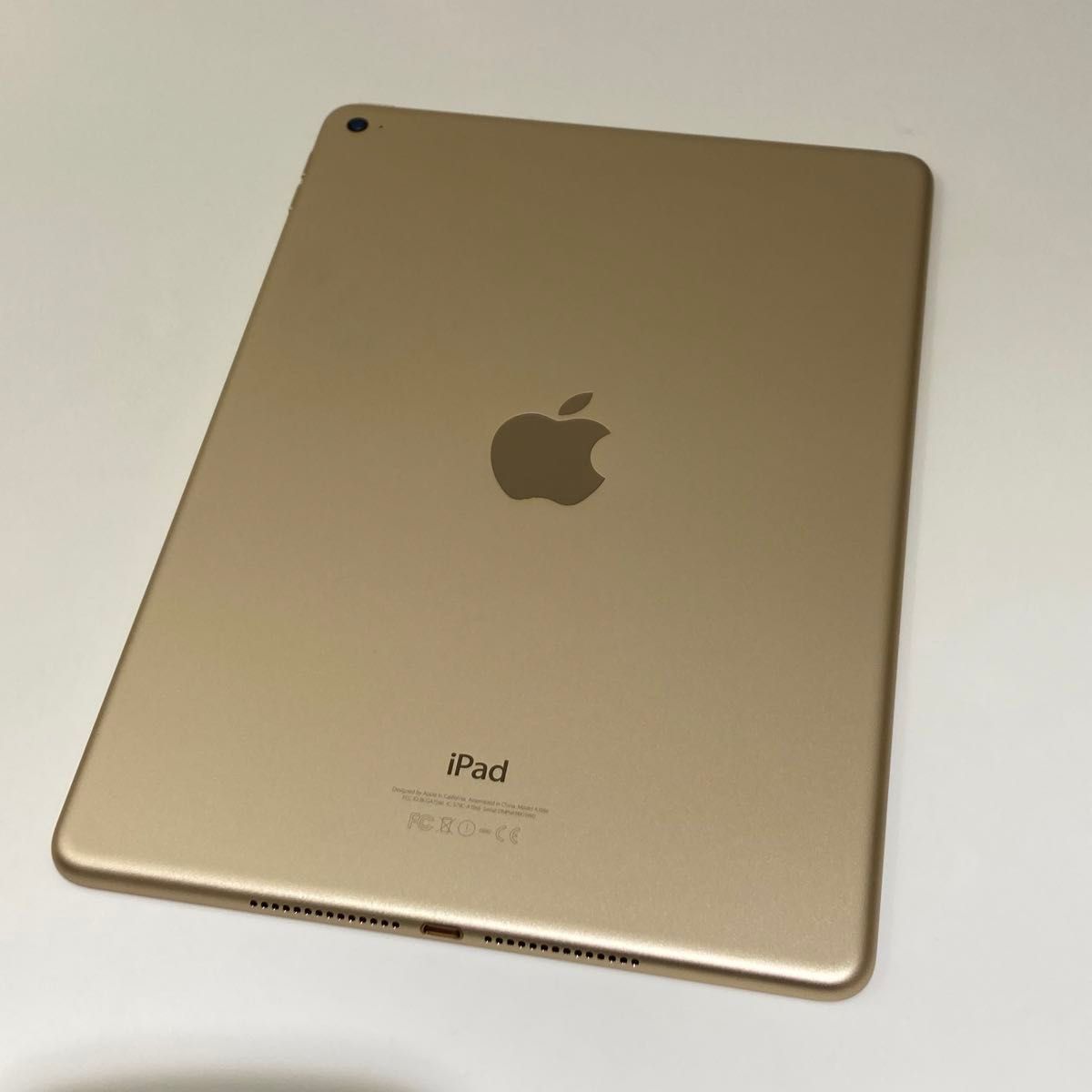 iPad Air2 ゴールド 64GB Wi-Fiモデル Apple 中古 美品 動作確認済