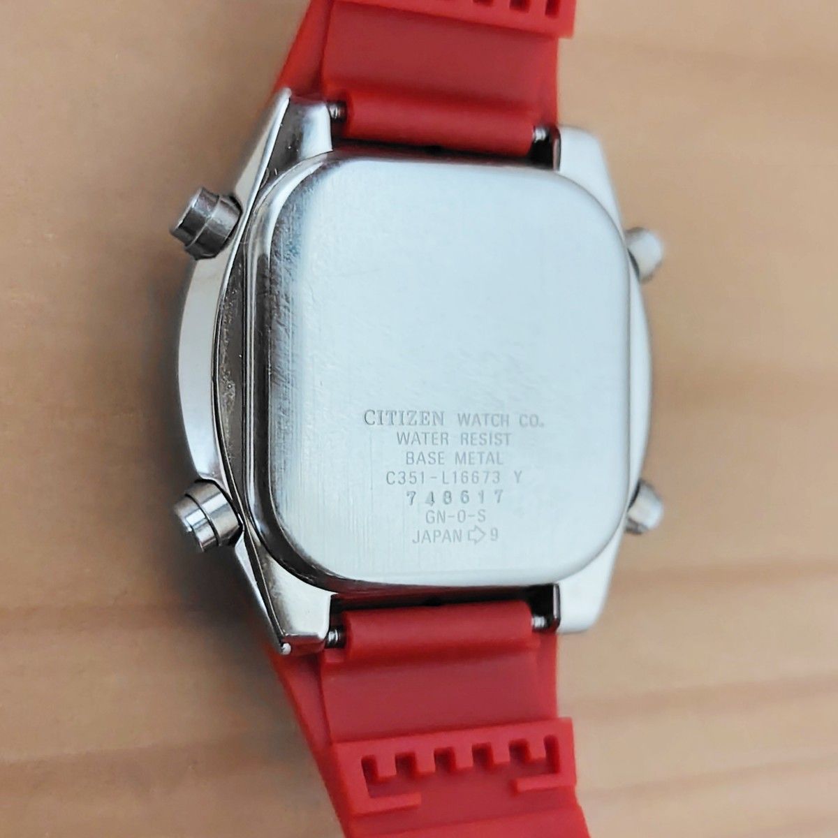 激レア CITIZEN インディペンデント c-351 レッド デジアナ シチズン