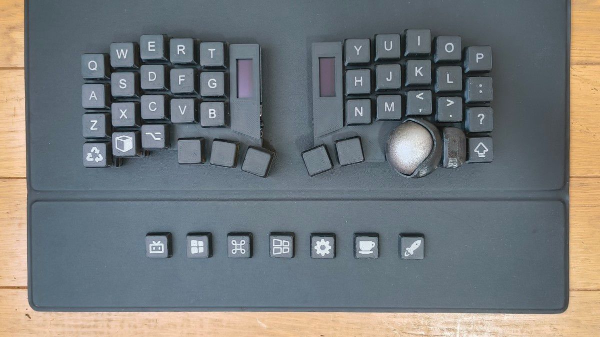 トラックボール付き 分割メカニカルキーボード Keyball39 黒 XDA