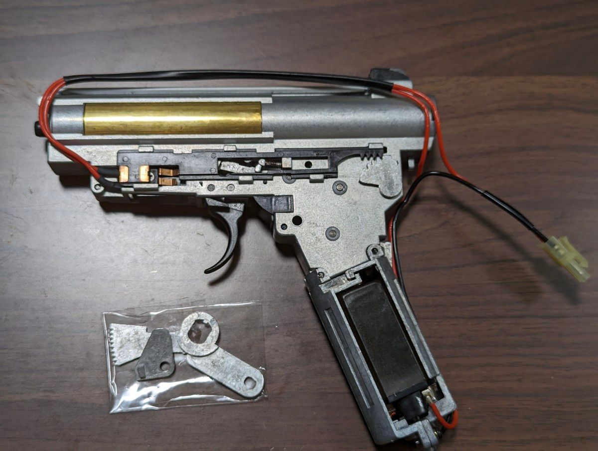 東京マルイ スタンダード電動ガンAK47 Ver3 メカボックス メンテナンス