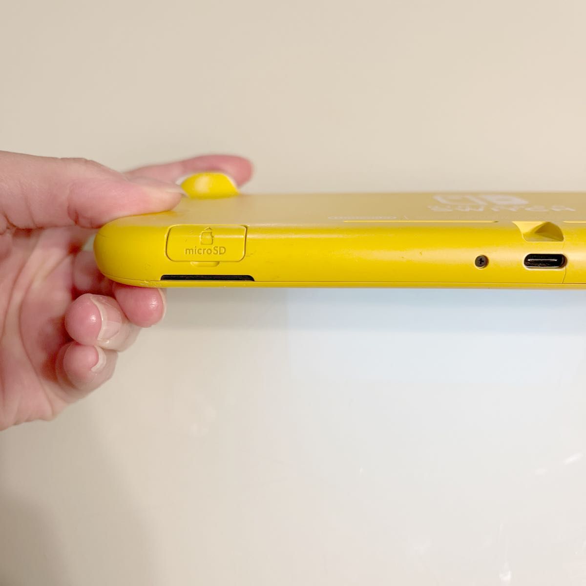 本体のみ・ジャンク品】初期化済み Nintendo Switch Lite イエロー