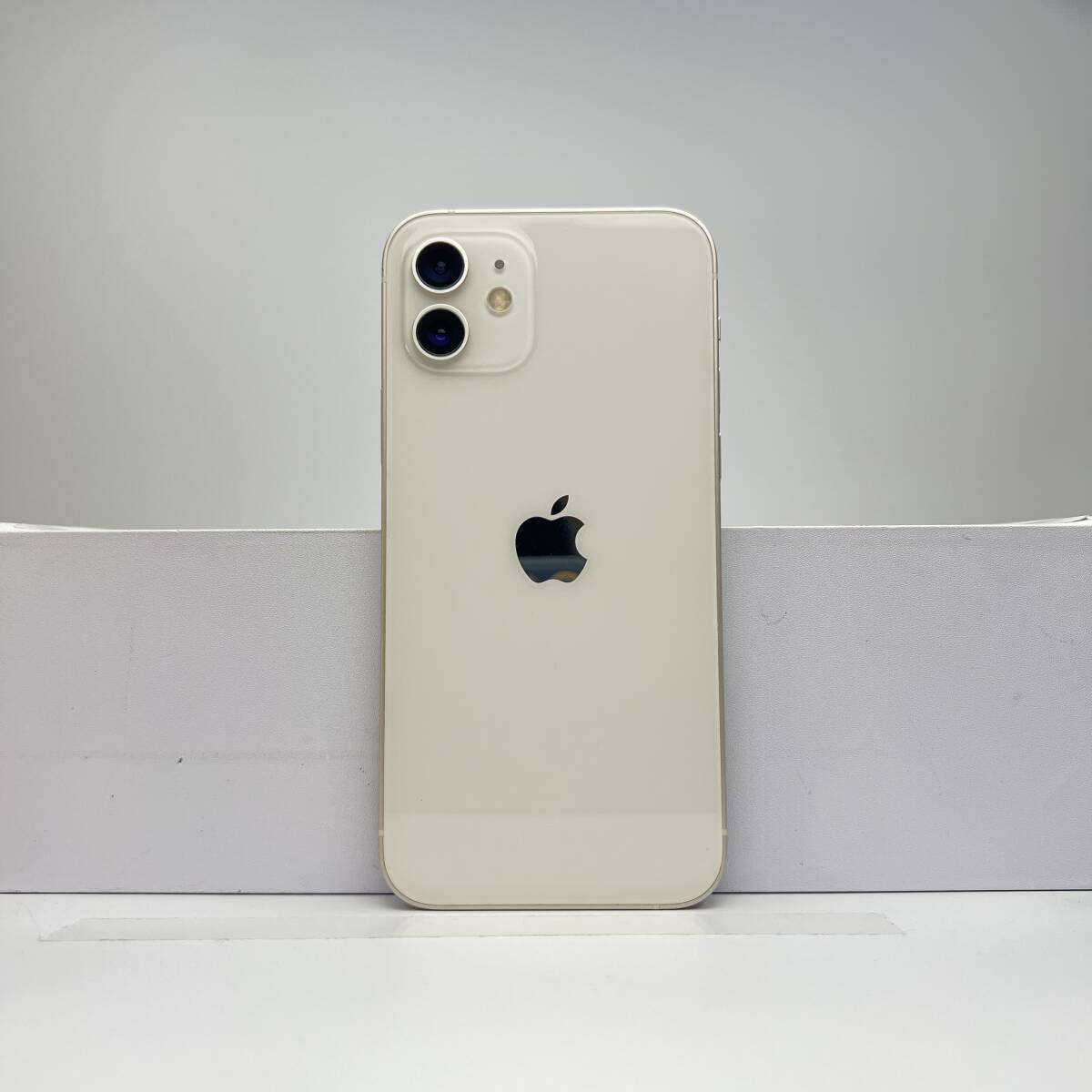 iPhone 12 128 GB SIMフリー ホワイト 白 iPhone 12 Pro 128GB Sim