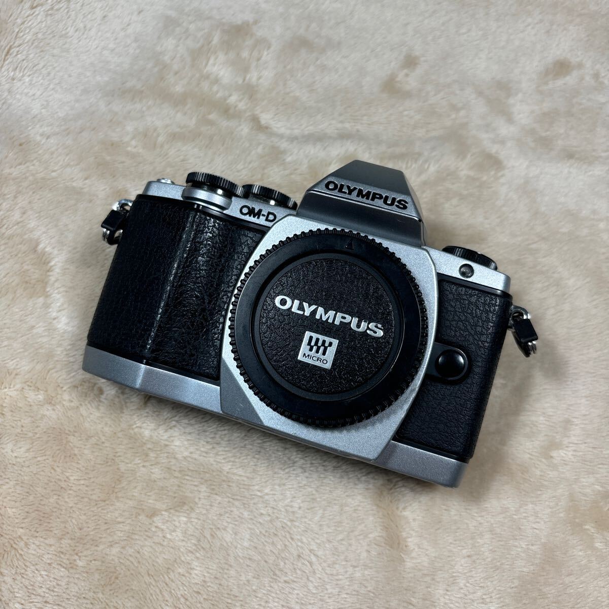 OLYMPUS OM-D E-M10 Mark II ジャンク品 ジャンク】OM-D E-M10 Mark II