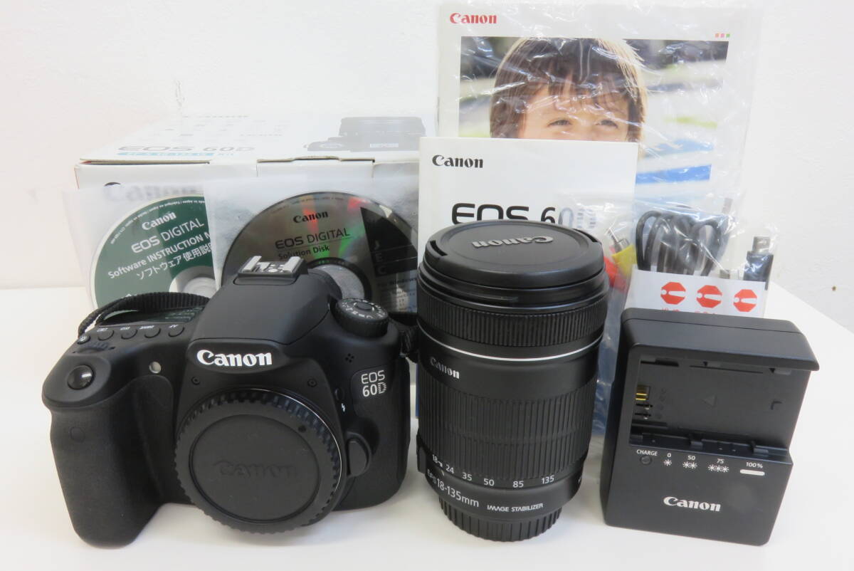 シャッター4723回 Canon EOS 60D 18-135mm レンズキット Amazon.com