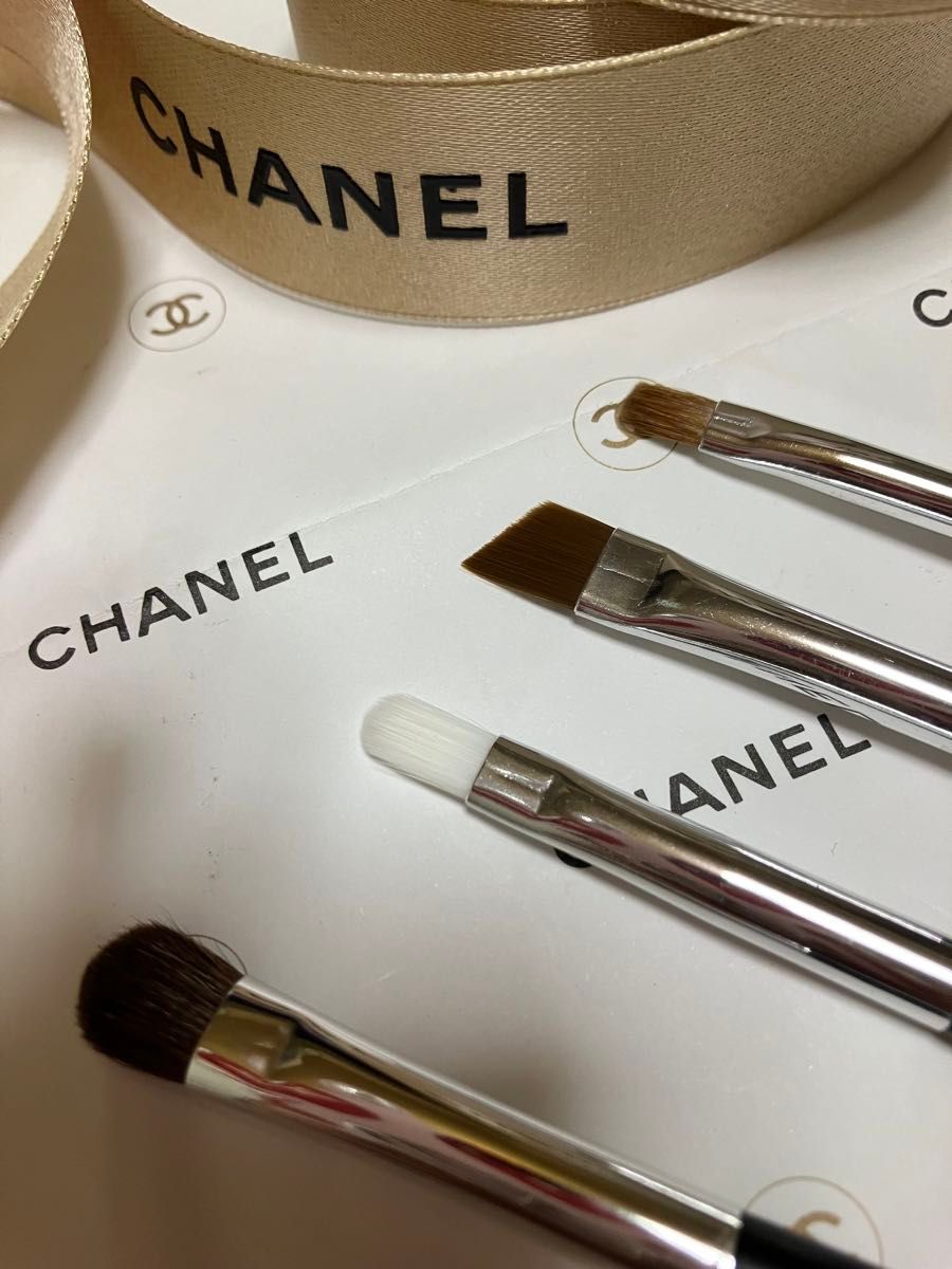 新品 新品 限定 CHANEL レミニドゥ シャネル ブラシ 4本セット メイク