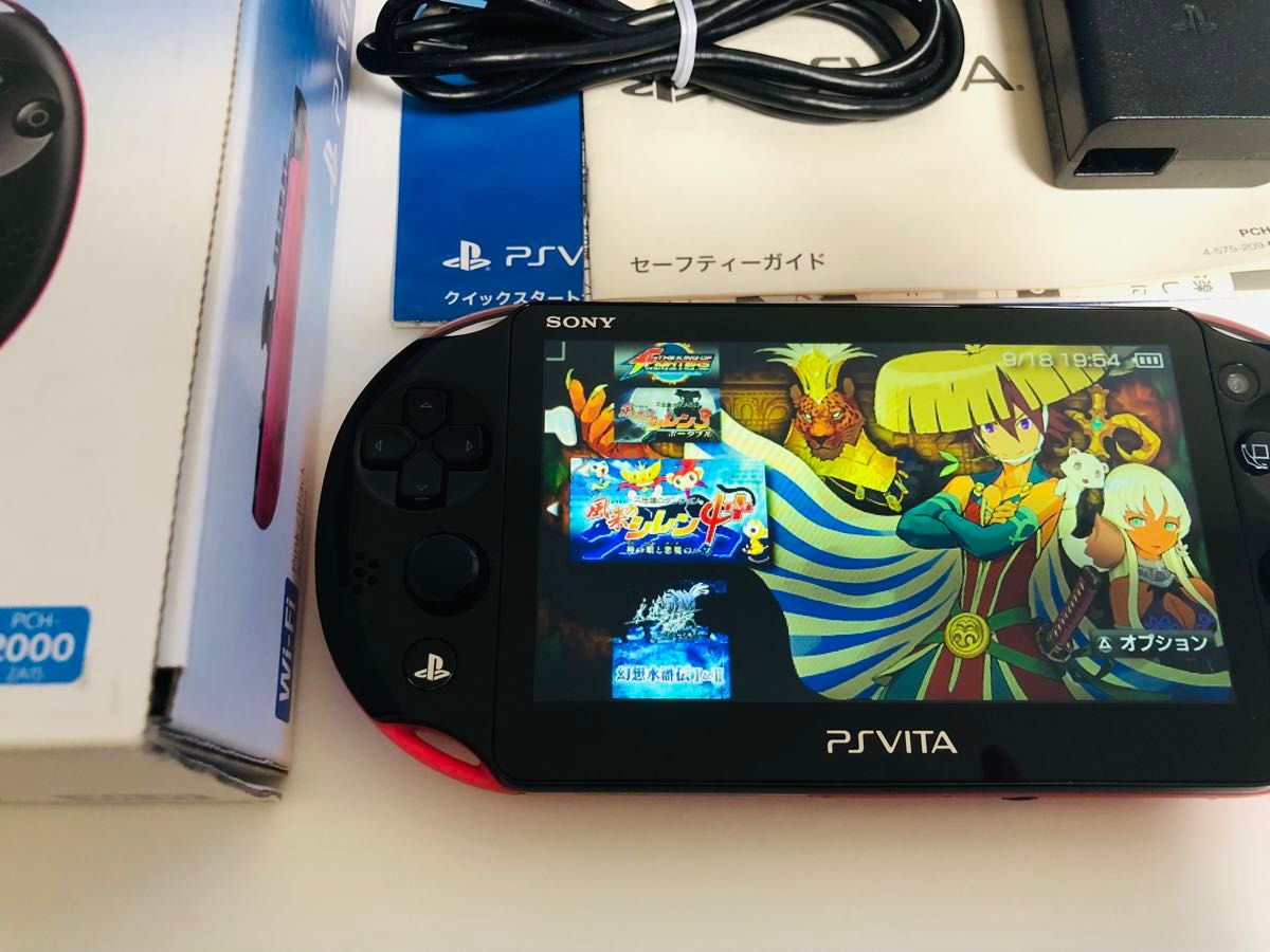 PS VITA 2000 美品 ピンクブラック すぐに遊べる 箱説付 1式セット