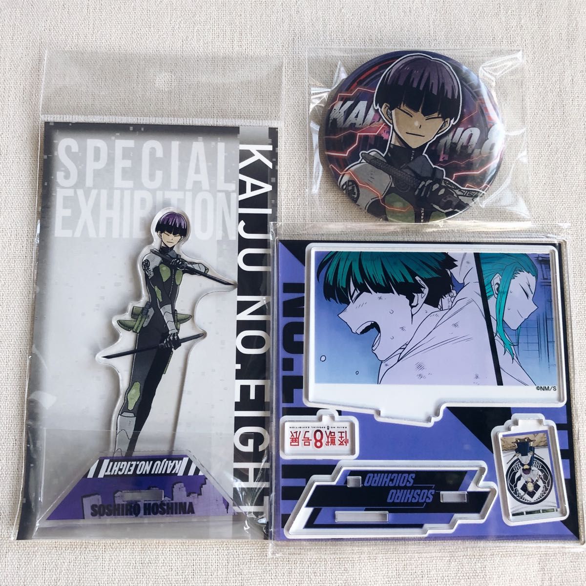 新品】怪獣8号 保科宗四郎 アクリルスタンド アクスタ 缶バッジ 怪獣8