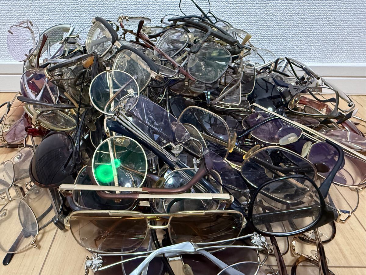 Yahoo!オークション - メガネ サングラス ジンク品 100本以上 大量まと