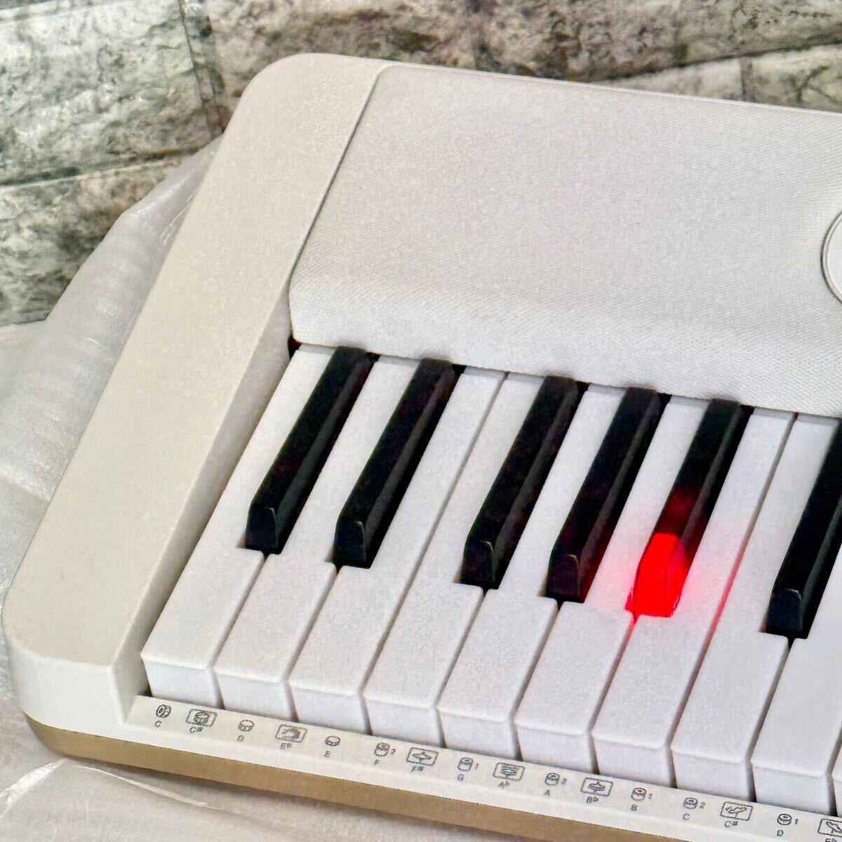 送料無料 CASIO 光ナビゲーション搭載電子キーボード LK-526｜Yahoo