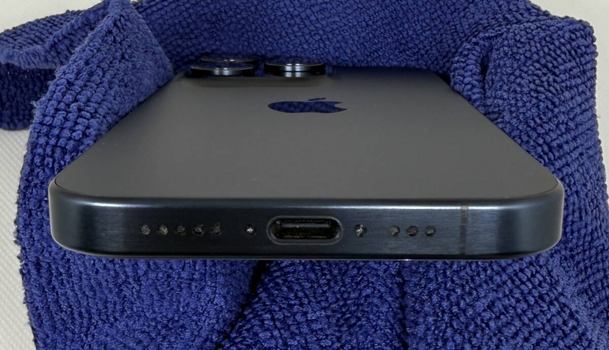 iPhone 15 Pro 256GB SIMフリー ブルーチタニウム バッテリー100％ +