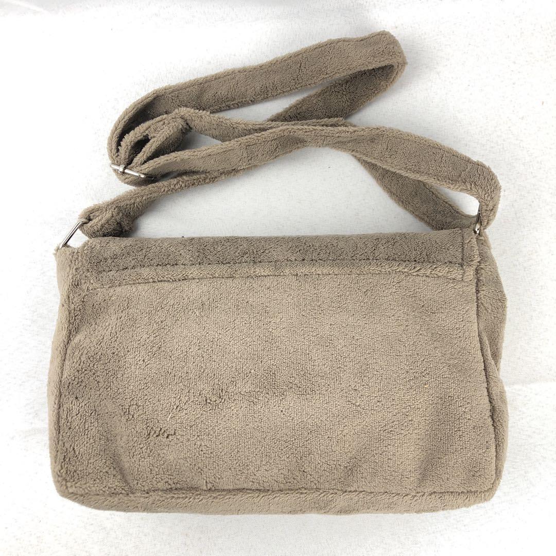 CHANEL シャネル ファー ショルダーバッグ ノベルティ プレシジョン