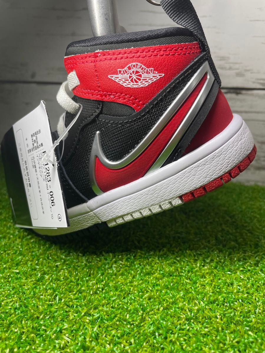 新品 超激レア スニーカー型パターカバー NIKE JORDAN 1 MID RM bred