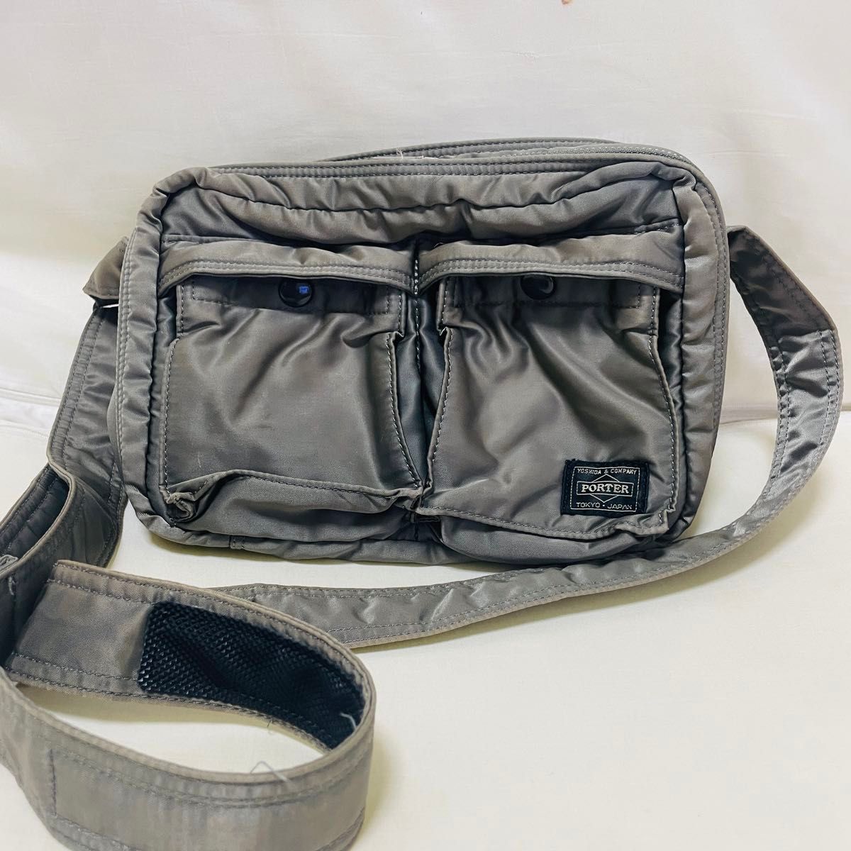 激レア ポーター PORTER タンカー ショルダーバッグ シルバーグレー