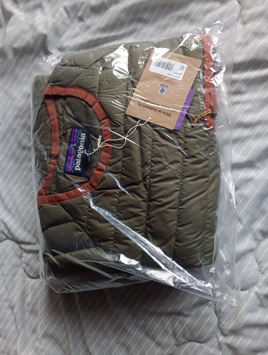 パタゴニア サイレントダウン クルー M patagonia｜Yahoo!フリマ（旧