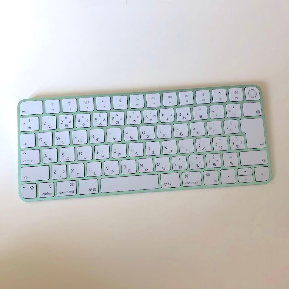 新品にちかい/1回使用】グリーン Apple Magic Keyboard マジック