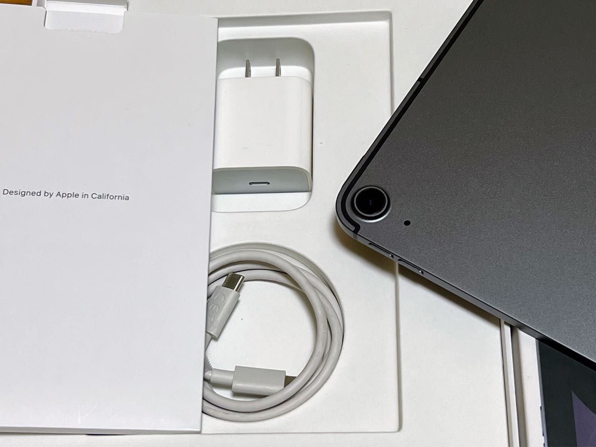 Apple iPad Air（第4世代）スペースグレイ 64GB Cellular+Wi-Fiモデル