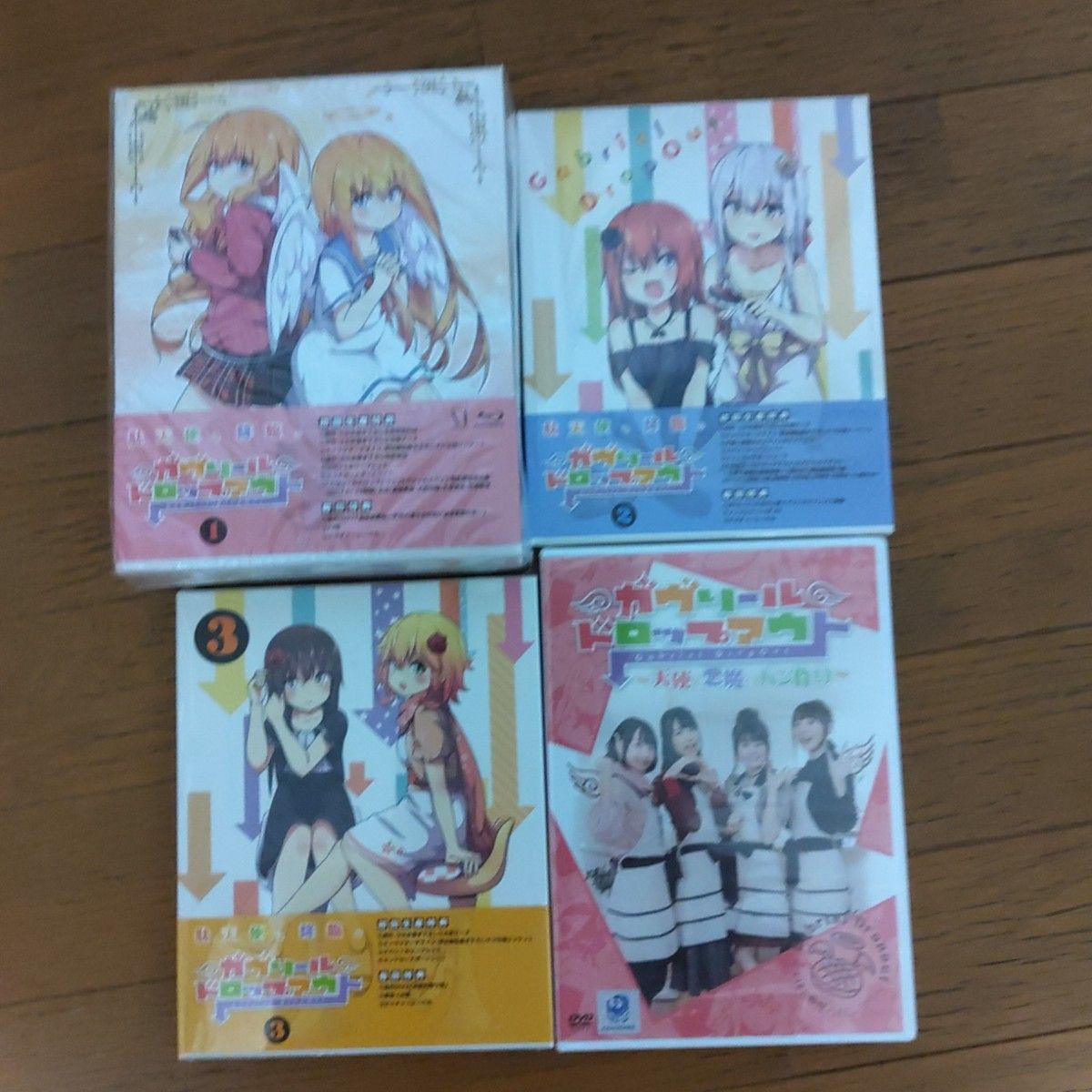 Blu-ray ガヴリールドロップアウト 1巻から3巻 天使と悪魔のパン作り