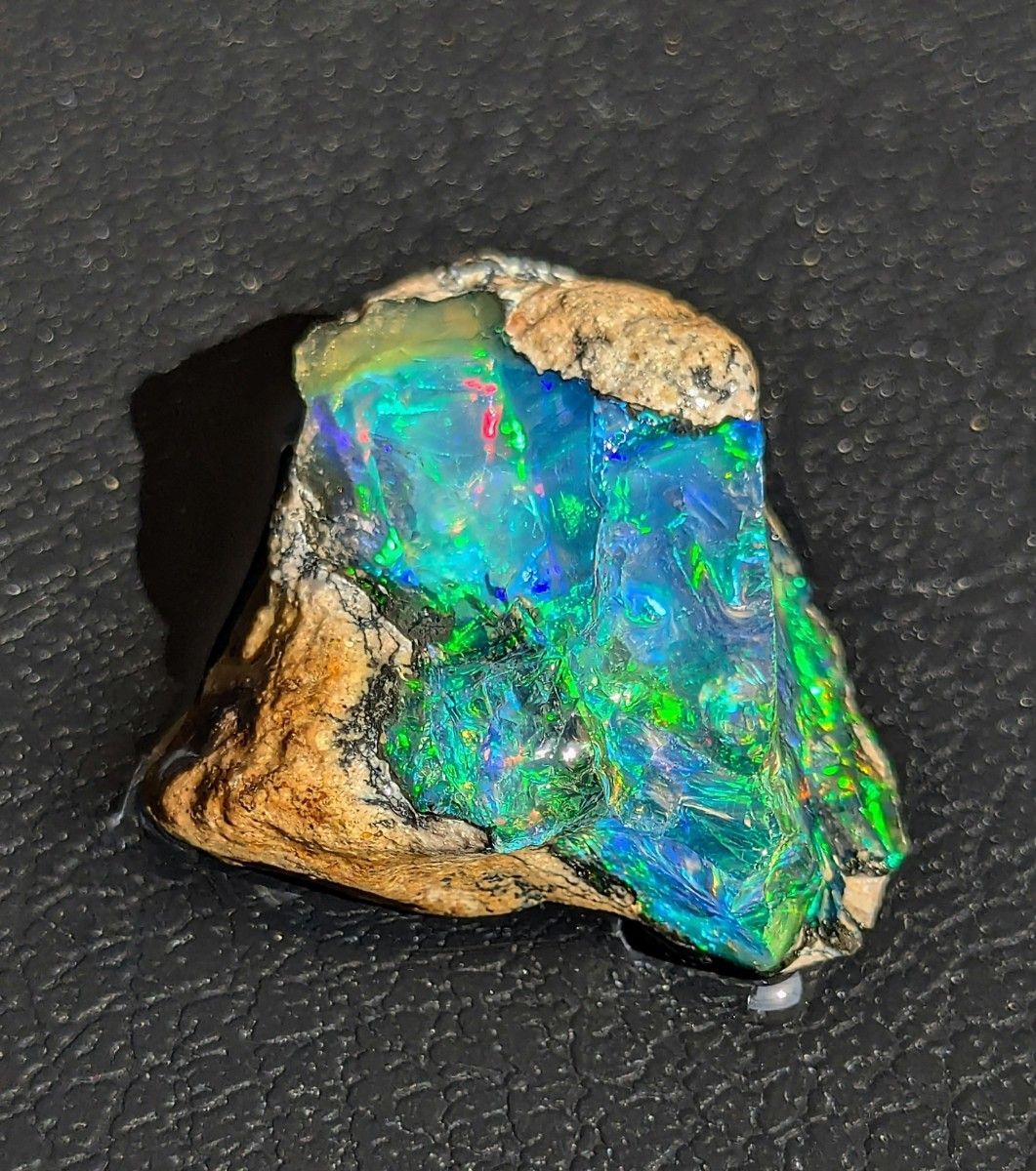 51ct】エチオピア オパール 原石 天然石 鉱物 標本 レインボー 虹