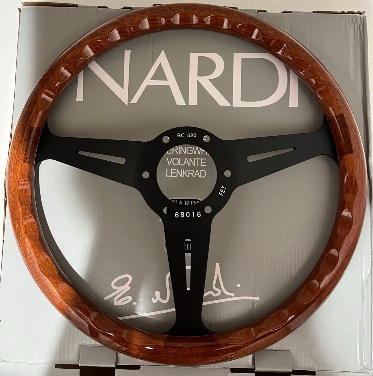 ナルディステアリング クラシック ウッド&ポリッシュスポーク14インチ