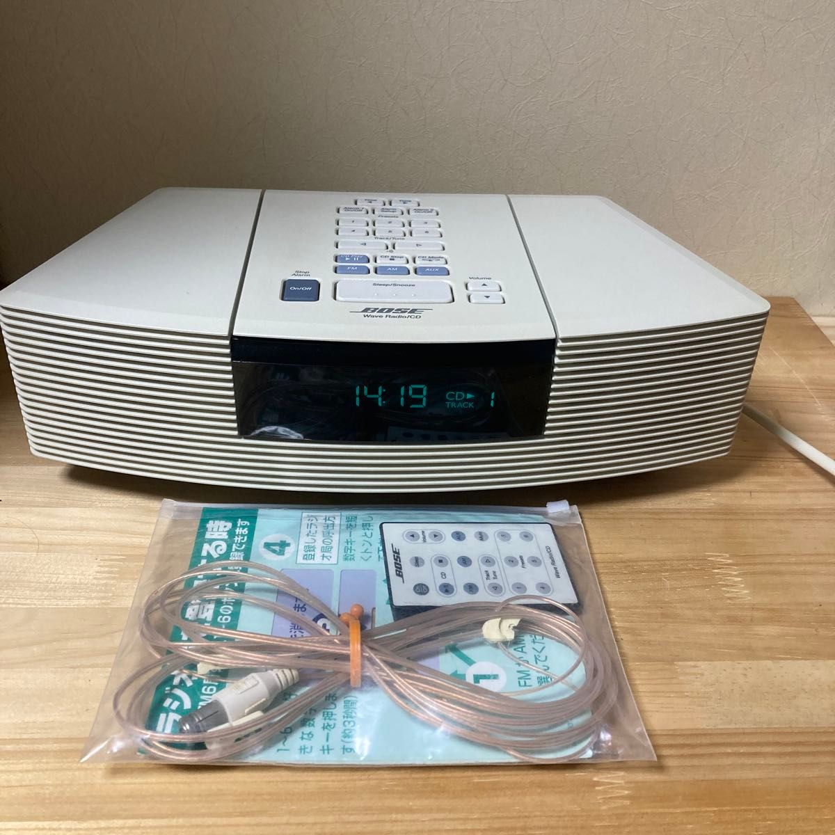 BOSE Wave Radio CD 中古品 WAVE Music System リモコン取説付き