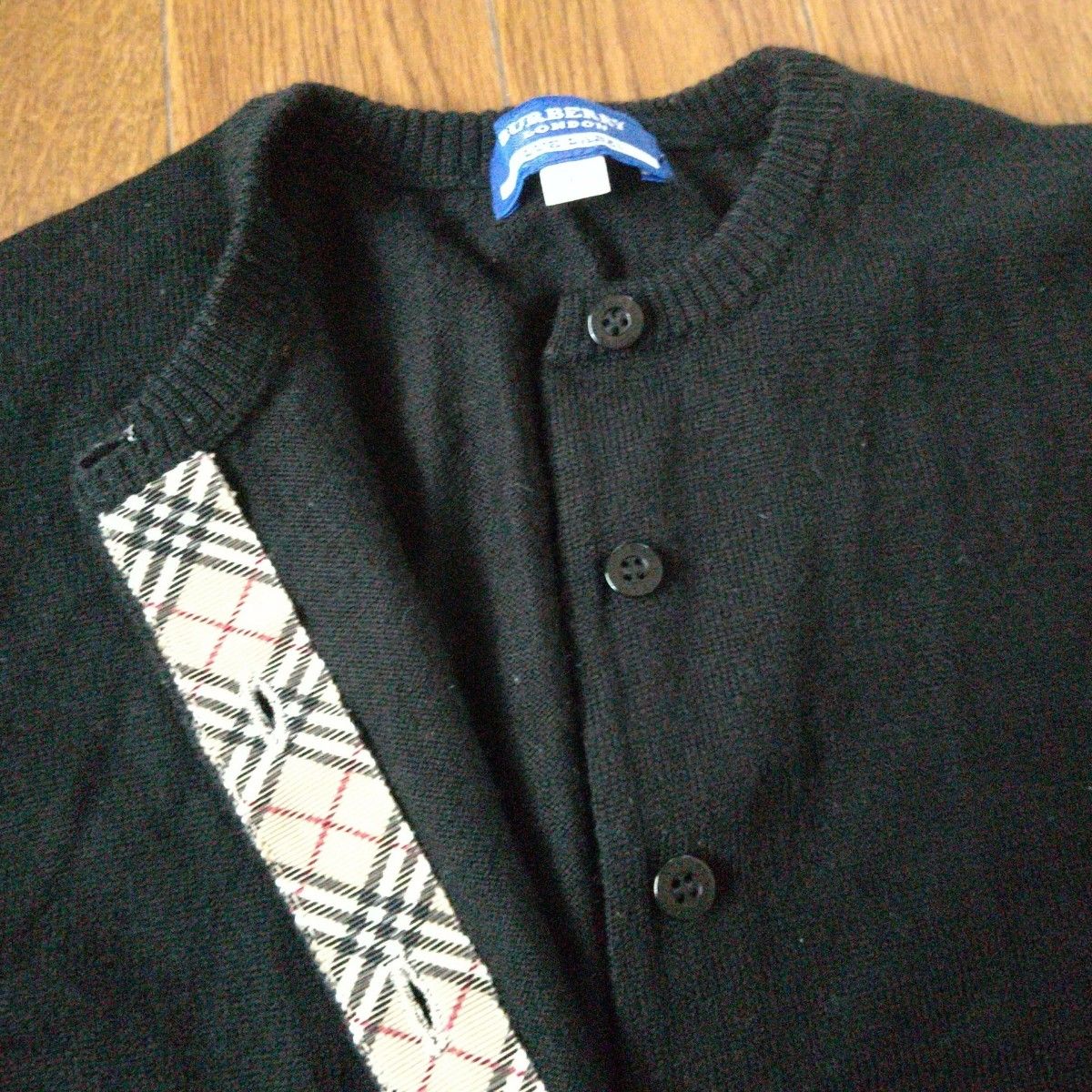 美品 バーバリーブルーレーベル 毛100% 長袖カーディガン 黒