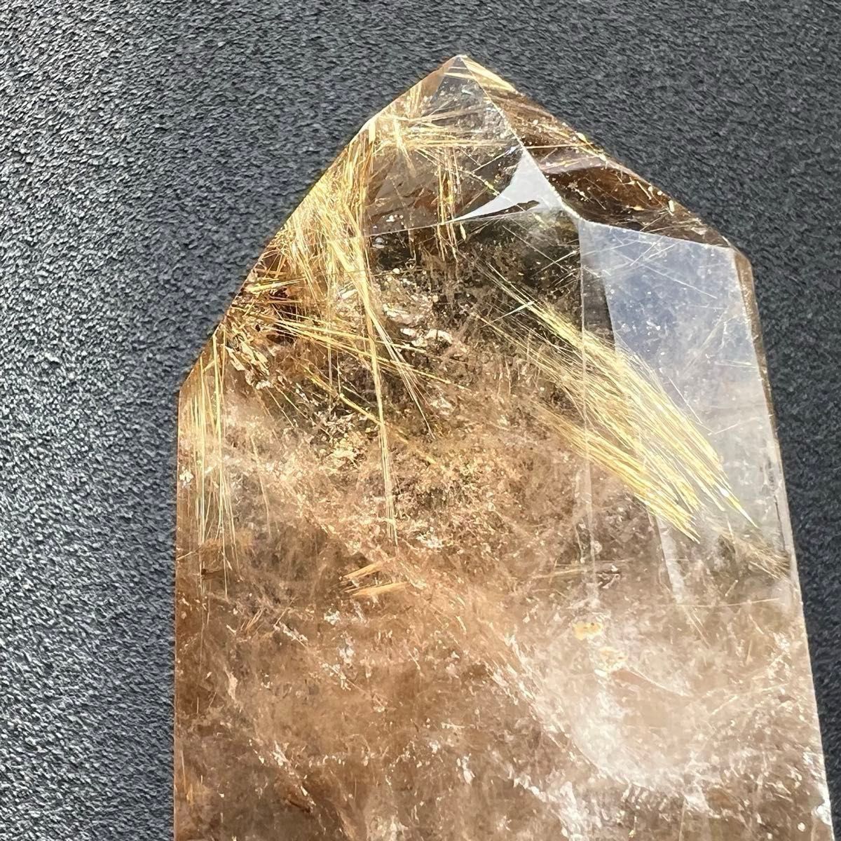 特別価格 特大 極上特級品 虹入り ゴールドタイチンルチル ゴールド