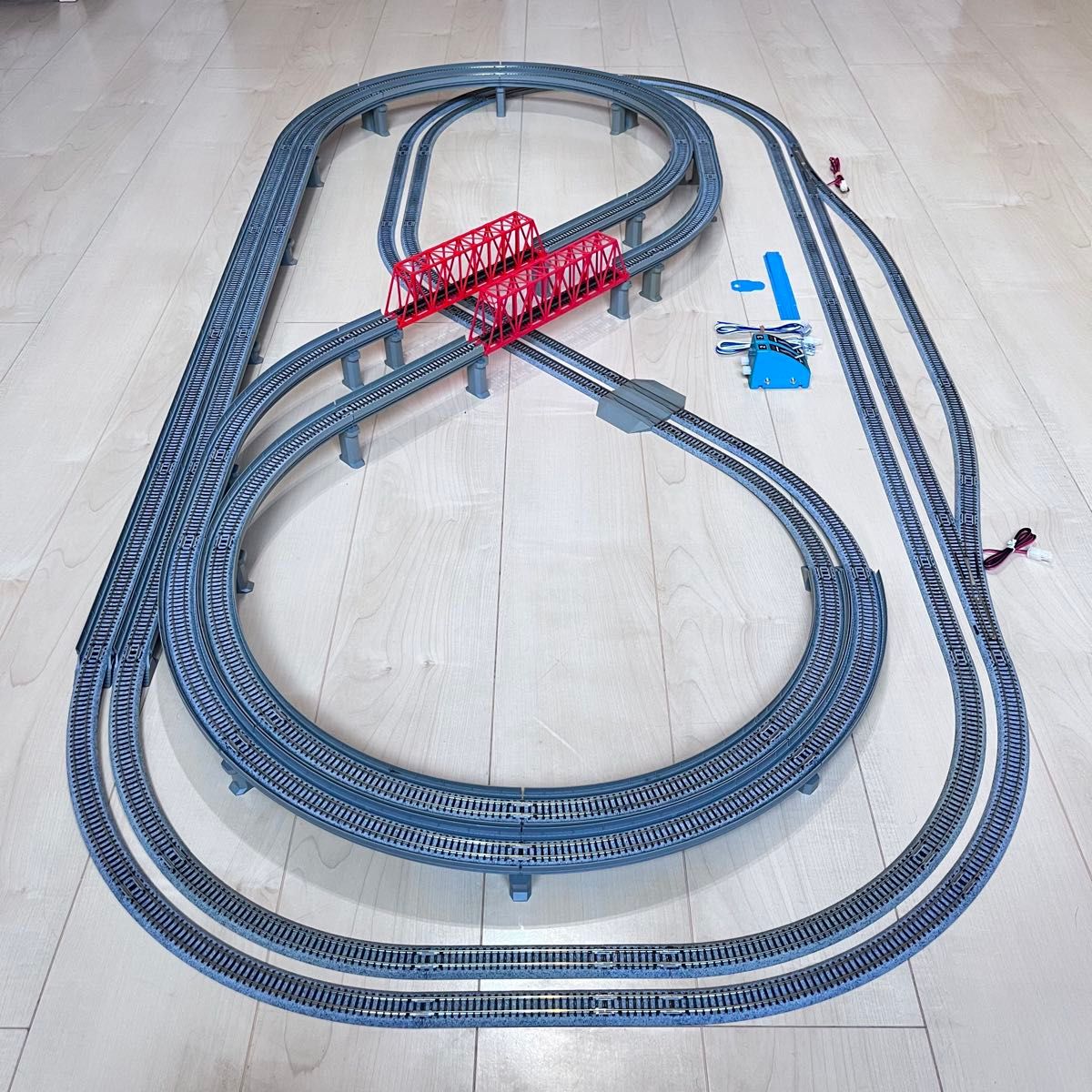 Nゲージ KATO ユニトラック 単線×複線レイアウト 8の字立体高架線