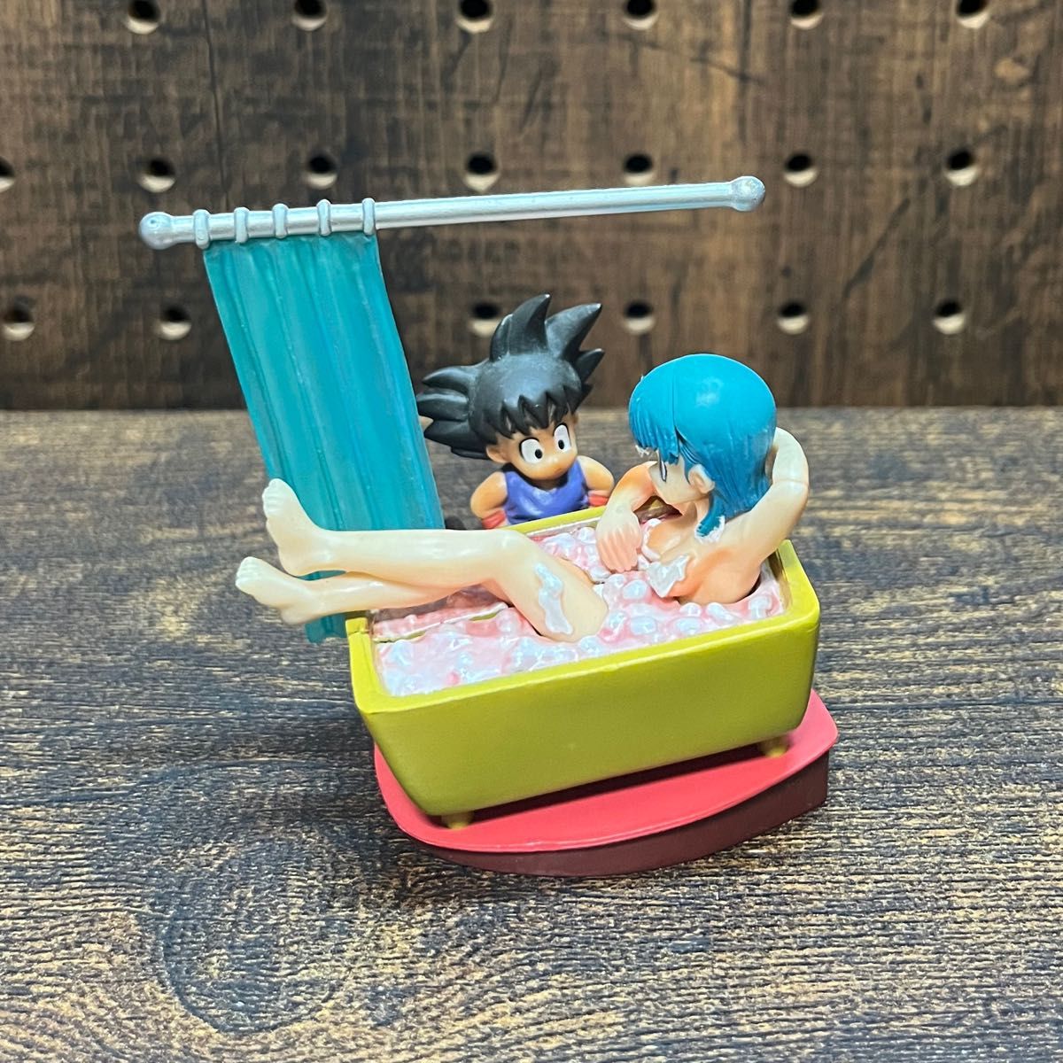 ドラゴンボールカプセル クライシス編 孫悟空&ブルマ｜Yahoo!フリマ