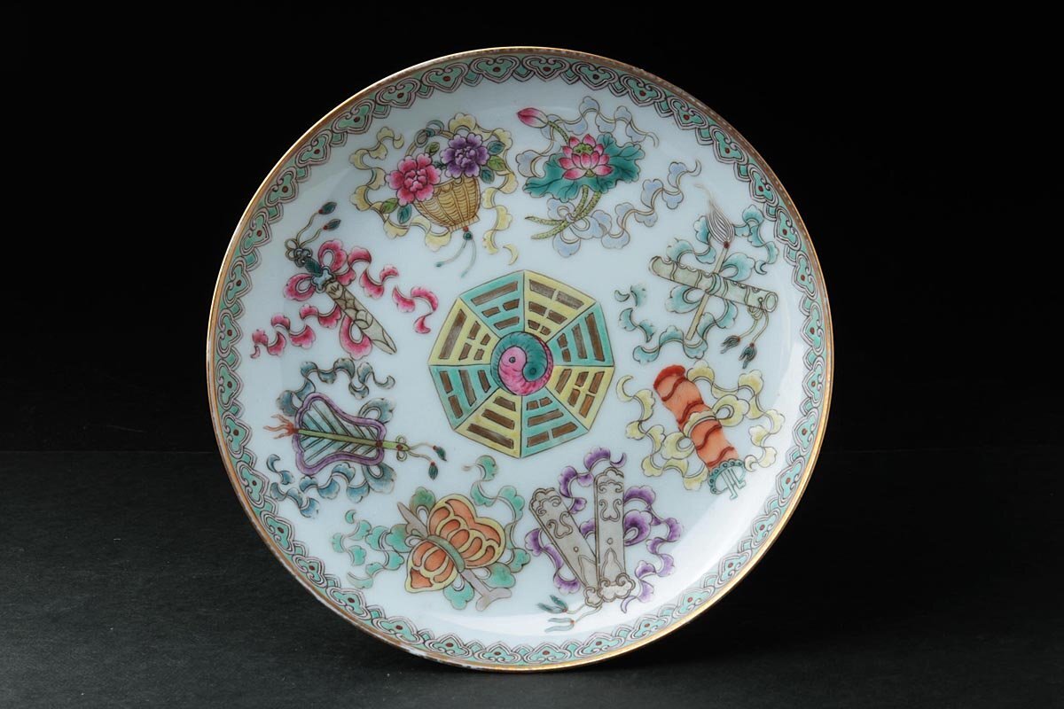 中国古美術大清道光年製在銘粉彩琺瑯彩 西洋人物