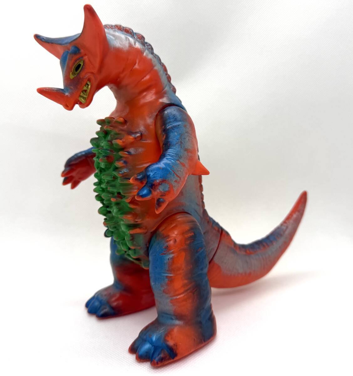 Yahoo!オークション - 当時物 ブルマァク ゴモラ ハワイ版 ソフビ（輸