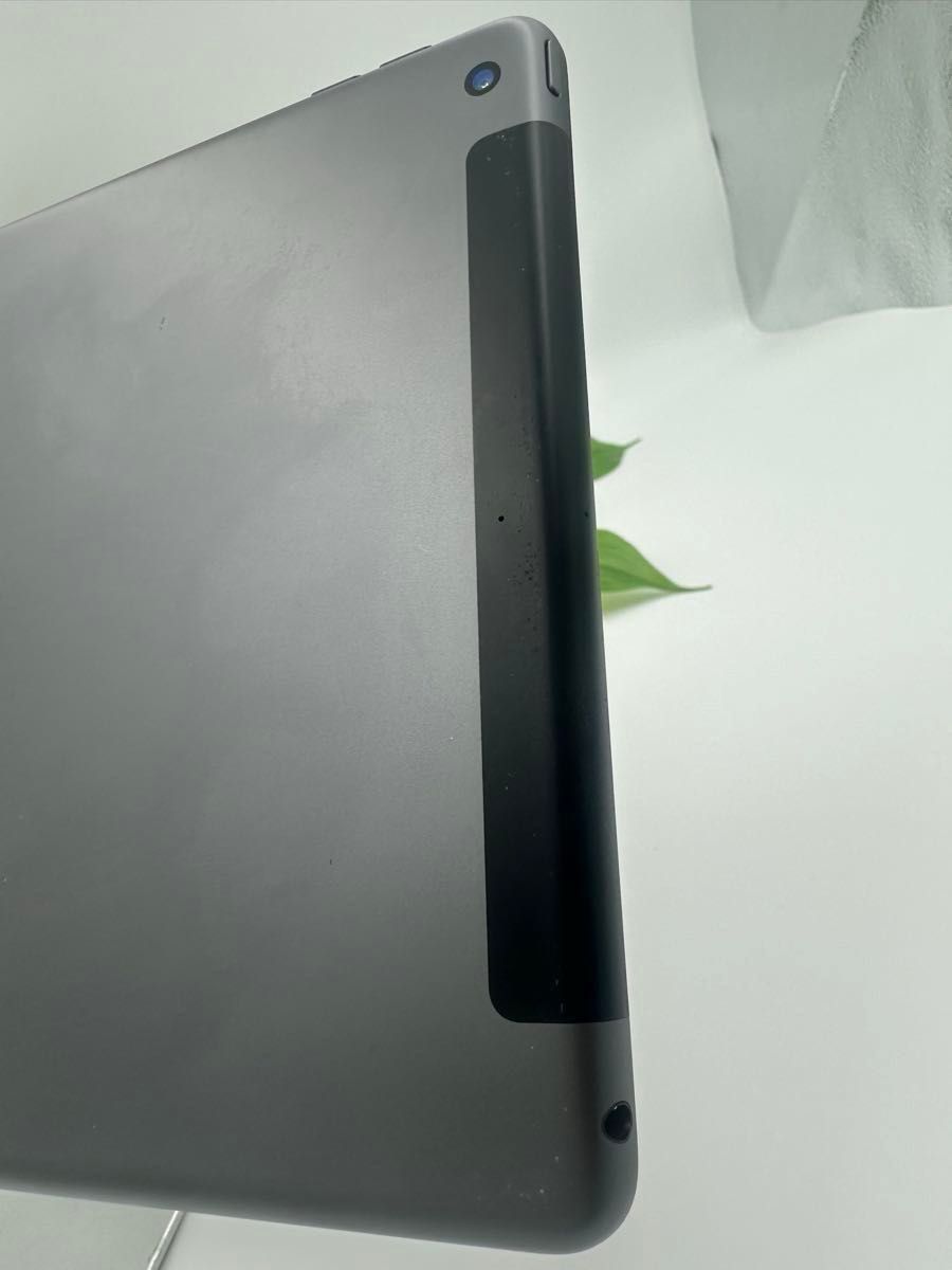 iPad第8世代32GB cellular モデルSIMフリー ジャンク品｜Yahoo!フリマ