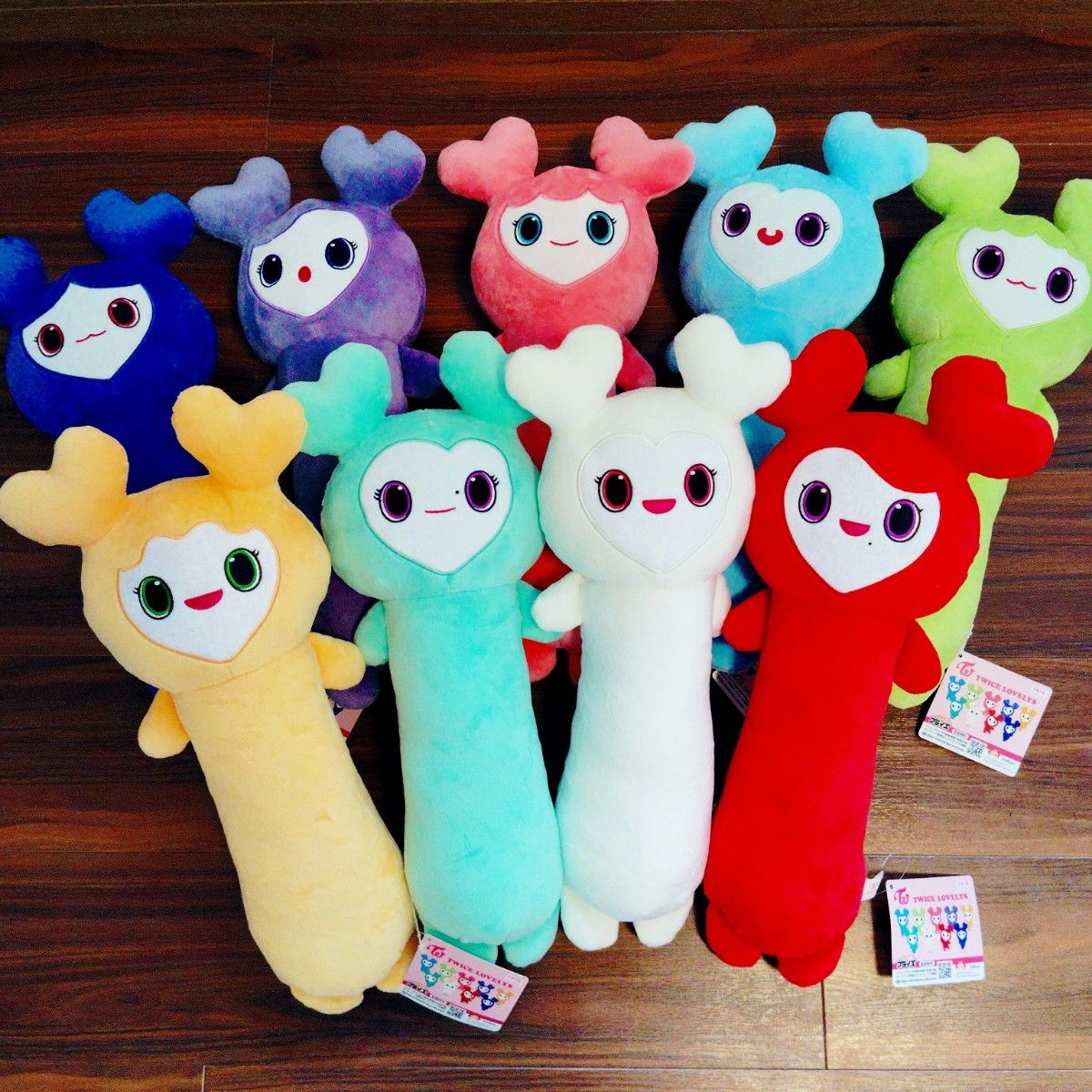 TWICE LOVELYS のびふにゃBIGぬいぐるみ 全種セット GiGO限定｜Yahoo