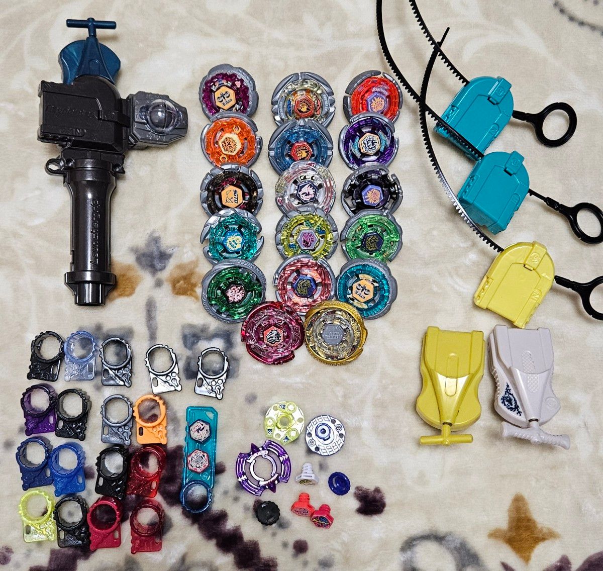 初期・希少 】メタルファイトベイブレード まとめ売り｜Yahoo!フリマ