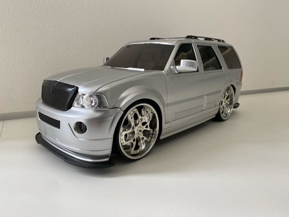 Yahoo!オークション - リンカーン ナビゲーター ラジコン